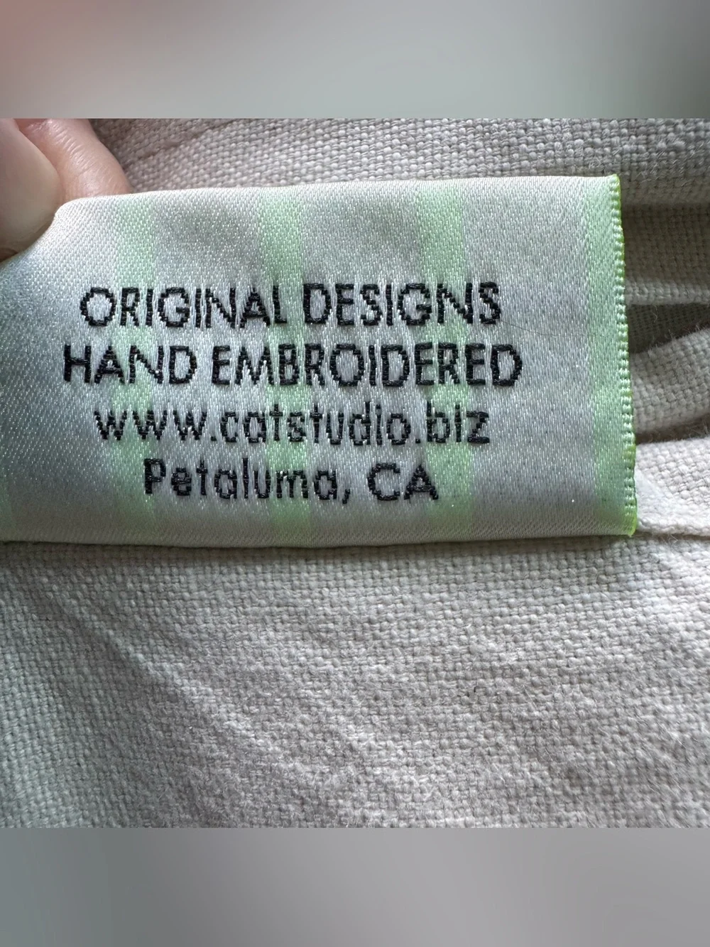 Catstudio Georgia Hand Embroidered Pillow State Travel Souvenir Atlanta GA